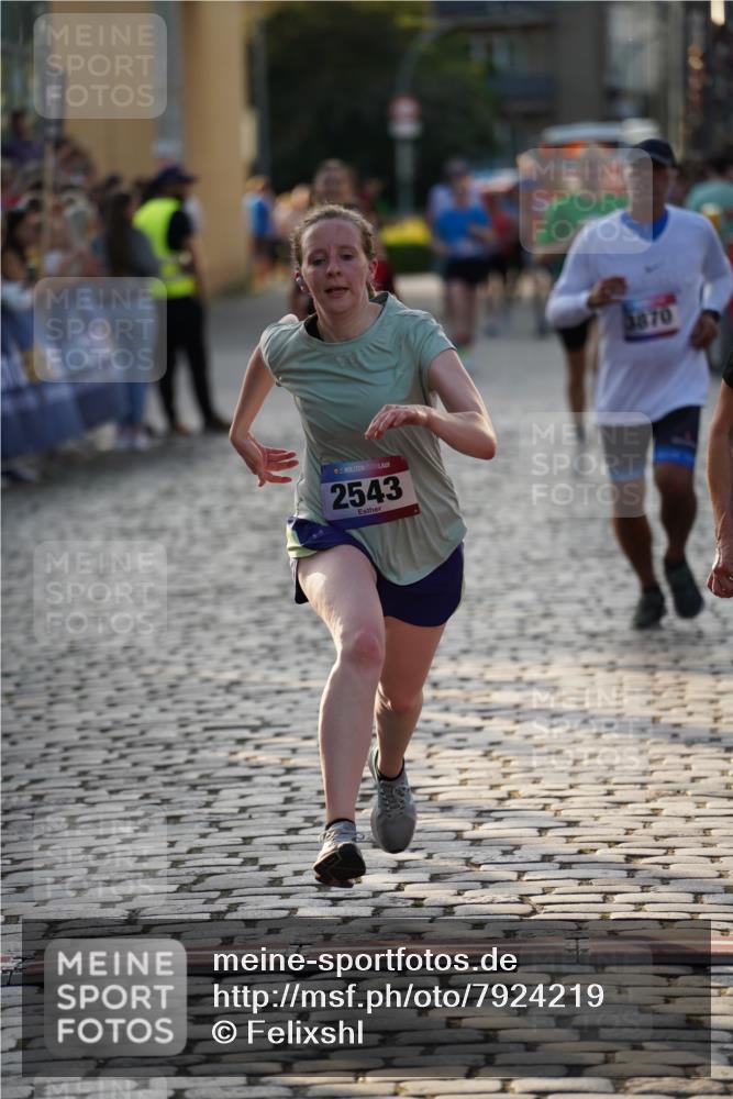 13.06.2025 - Holstenköstenlauf Felixshl http://msf.ph/oto/7924219 13.06.2025 19:58:52 Laufen 2488, 2543, 3851, 3870, 3876, 3880, 3965 meine-sportfotos.de