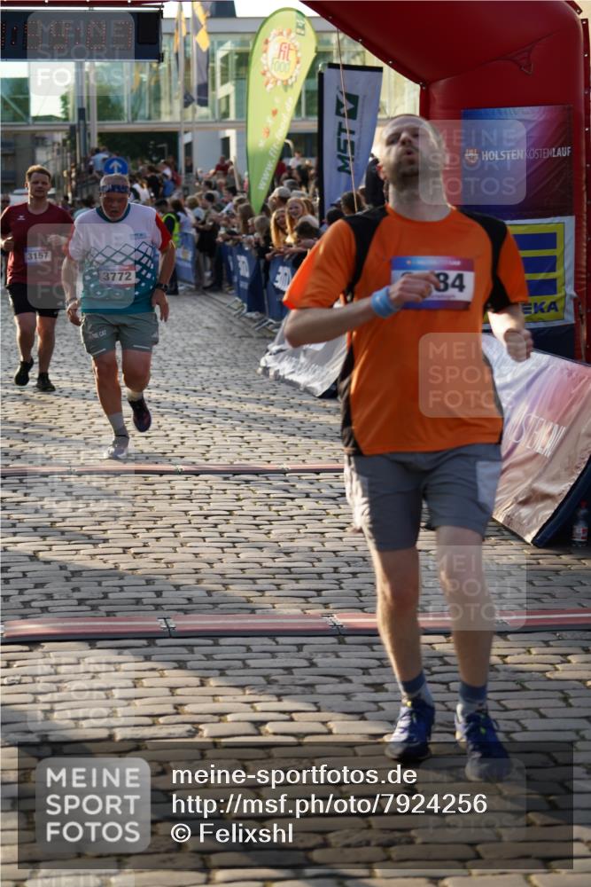 13.06.2025 - Holstenköstenlauf Felixshl http://msf.ph/oto/7924256 13.06.2025 19:59:06 Laufen 2110, 2284, 2578, 3157, 3762, 3772, 3804, 3861 meine-sportfotos.de