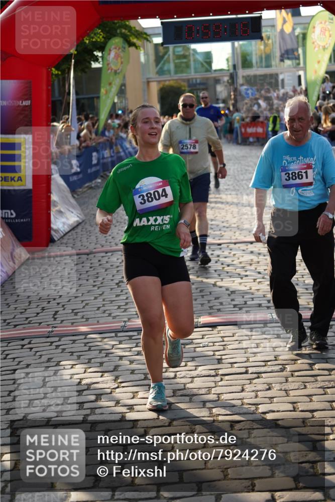 13.06.2025 - Holstenköstenlauf Felixshl http://msf.ph/oto/7924276 13.06.2025 19:59:15 Laufen 2578, 2834, 3804, 3861 meine-sportfotos.de