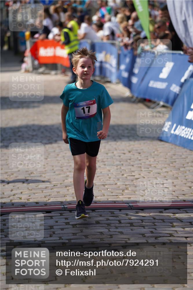 13.06.2025 - Holstenköstenlauf Felixshl http://msf.ph/oto/7924291 13.06.2025 16:10:34 Laufen 17 meine-sportfotos.de