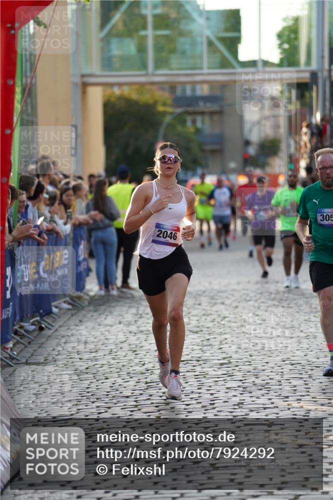 13.06.2025 - Holstenköstenlauf Felixshl http://msf.ph/oto/7924292 13.06.2025 19:59:33 Laufen 2046, 3054, 3830 meine-sportfotos.de