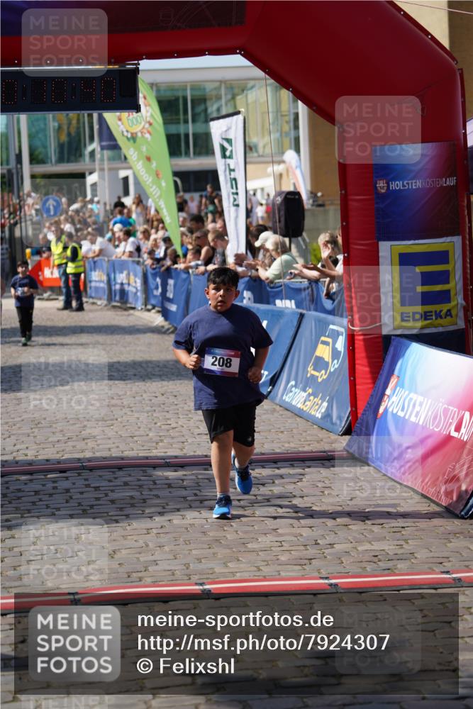 13.06.2025 - Holstenköstenlauf Felixshl http://msf.ph/oto/7924307 13.06.2025 16:10:50 Laufen 206, 207, 208 meine-sportfotos.de
