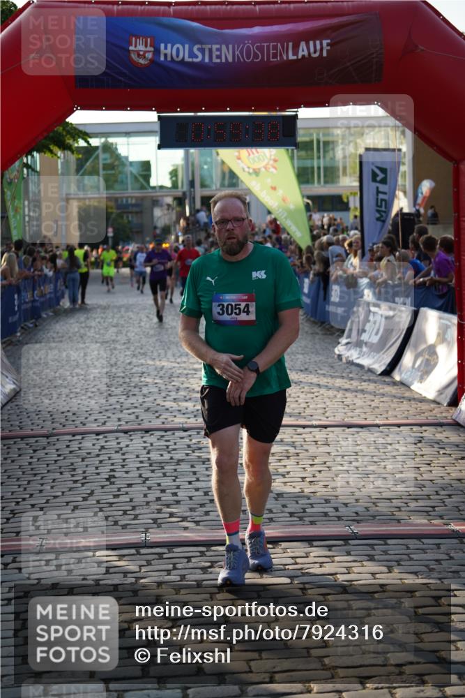 13.06.2025 - Holstenköstenlauf Felixshl http://msf.ph/oto/7924316 13.06.2025 19:59:38 Laufen 2046, 2658, 2670, 2821, 3054, 3830 meine-sportfotos.de