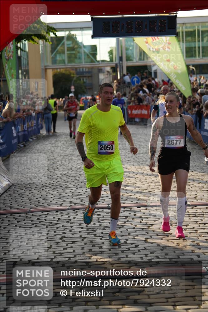 13.06.2025 - Holstenköstenlauf Felixshl http://msf.ph/oto/7924332 13.06.2025 19:59:48 Laufen 2050, 2440, 2628, 2677, 2715, 3235, 3599, 3797, 3798, 3801 meine-sportfotos.de