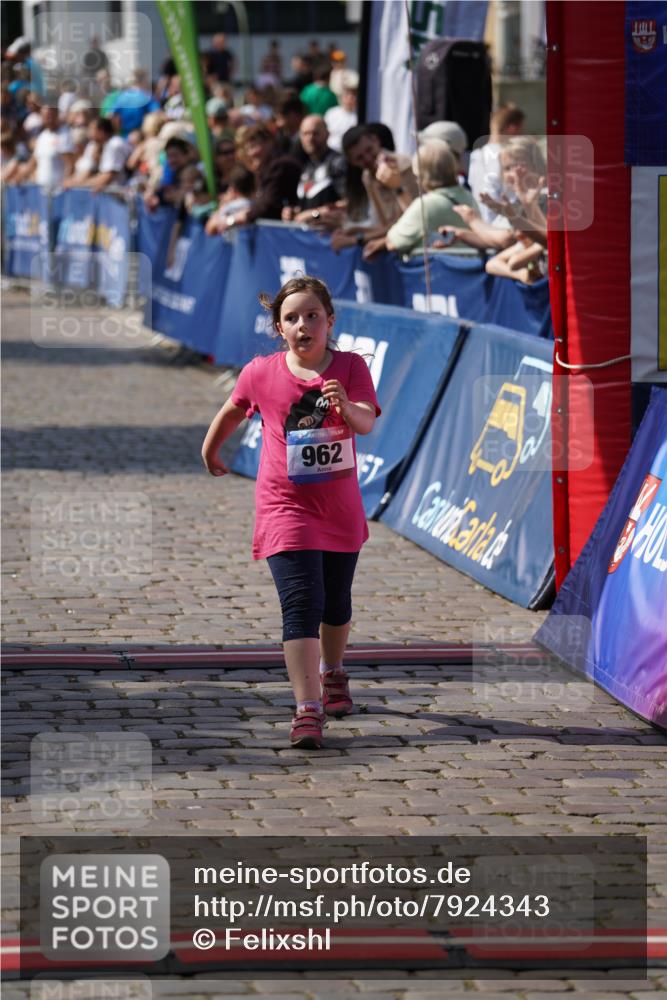 13.06.2025 - Holstenköstenlauf Felixshl http://msf.ph/oto/7924343 13.06.2025 16:11:28 Laufen 962 meine-sportfotos.de