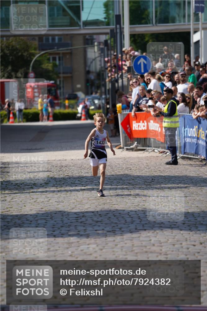 13.06.2025 - Holstenköstenlauf Felixshl http://msf.ph/oto/7924382 13.06.2025 16:19:51 Laufen 1433 meine-sportfotos.de