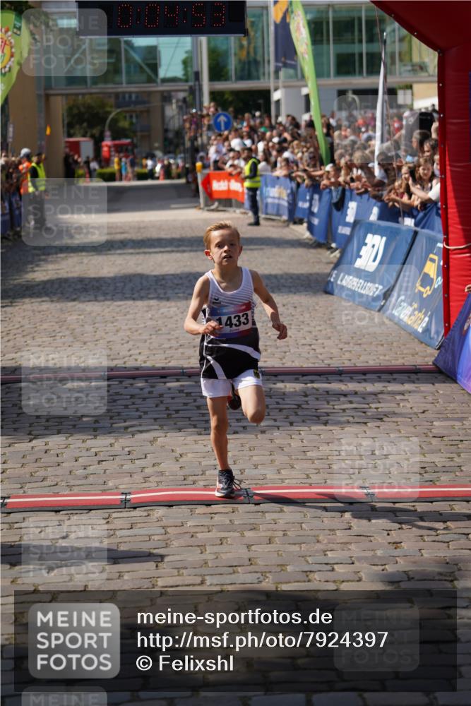 13.06.2025 - Holstenköstenlauf Felixshl http://msf.ph/oto/7924397 13.06.2025 16:19:55 Laufen 1433 meine-sportfotos.de