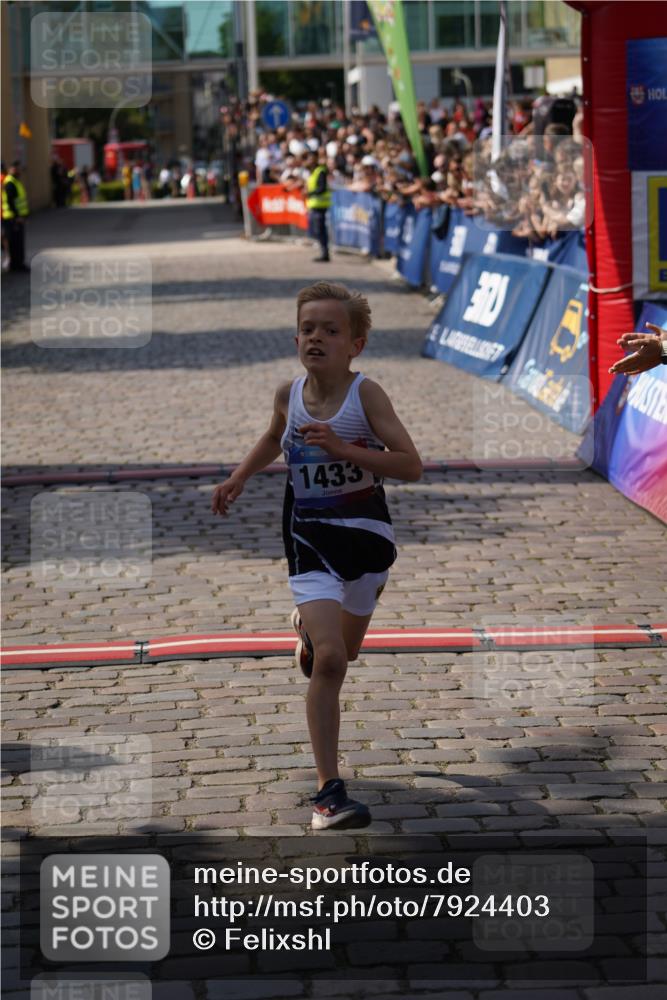 13.06.2025 - Holstenköstenlauf Felixshl http://msf.ph/oto/7924403 13.06.2025 16:19:55 Laufen 1433 meine-sportfotos.de
