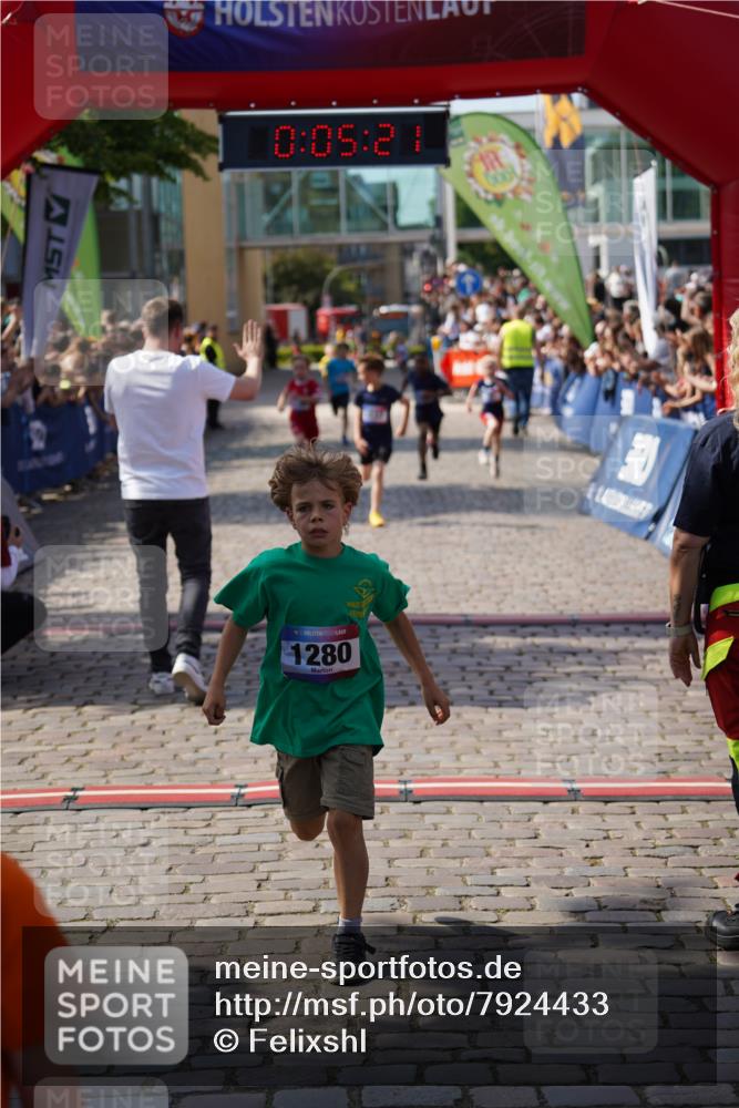 13.06.2025 - Holstenköstenlauf Felixshl http://msf.ph/oto/7924433 13.06.2025 16:20:23 Laufen 11, 12, 737, 1137, 1140, 1280, 1333 meine-sportfotos.de