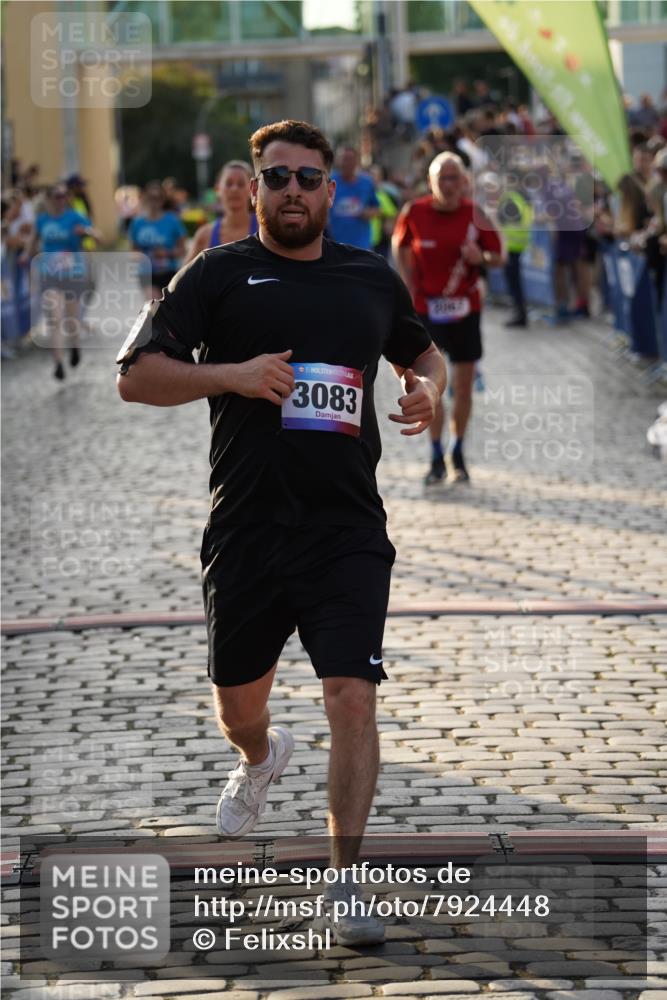 13.06.2025 - Holstenköstenlauf Felixshl http://msf.ph/oto/7924448 13.06.2025 20:00:30 Laufen 2067, 2237, 2260, 2261, 2340, 2341, 2360, 2927, 3083, 3623, 3763 meine-sportfotos.de