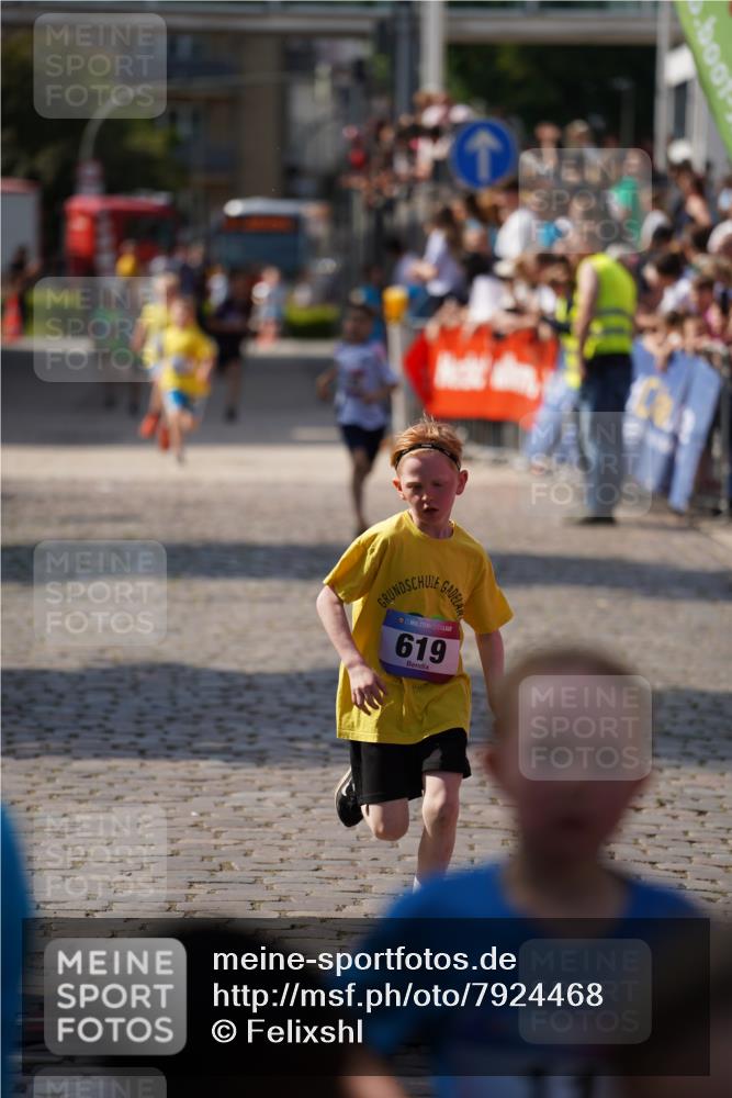 13.06.2025 - Holstenköstenlauf Felixshl http://msf.ph/oto/7924468 13.06.2025 16:20:31 Laufen 11, 619, 737, 1135 meine-sportfotos.de