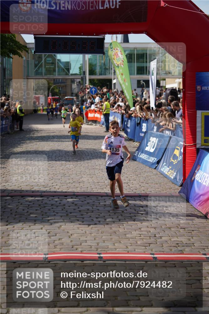 13.06.2025 - Holstenköstenlauf Felixshl http://msf.ph/oto/7924482 13.06.2025 16:20:37 Laufen 99, 609, 618, 1135, 1427 meine-sportfotos.de