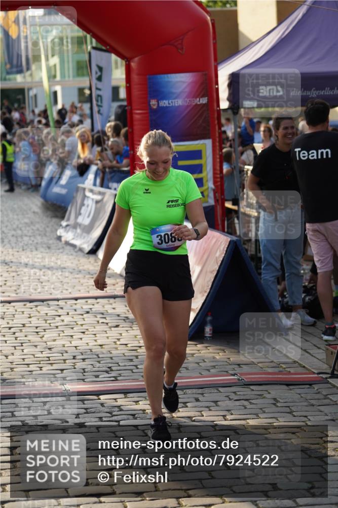 13.06.2025 - Holstenköstenlauf Felixshl http://msf.ph/oto/7924522 13.06.2025 20:00:55 Laufen 3086 meine-sportfotos.de