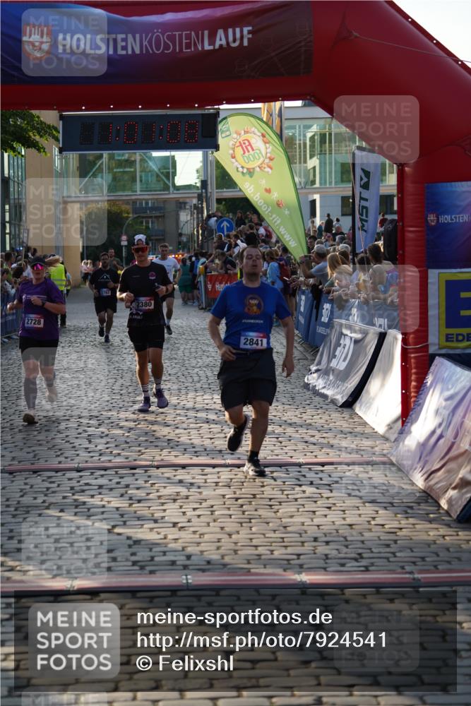 13.06.2025 - Holstenköstenlauf Felixshl http://msf.ph/oto/7924541 13.06.2025 20:01:07 Laufen 2380, 2406, 2728, 2763, 2841, 3138, 3934 meine-sportfotos.de