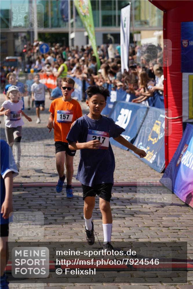 13.06.2025 - Holstenköstenlauf Felixshl http://msf.ph/oto/7924546 13.06.2025 16:20:50 Laufen 157, 217, 228, 344, 357, 498, 889, 1001, 1338, 1398 meine-sportfotos.de