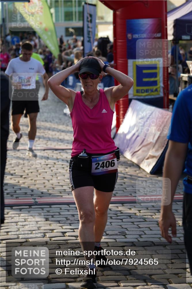 13.06.2025 - Holstenköstenlauf Felixshl http://msf.ph/oto/7924565 13.06.2025 20:01:14 Laufen 2406, 2763, 2766, 2889, 3138, 3170, 3174, 3934, 3986 meine-sportfotos.de
