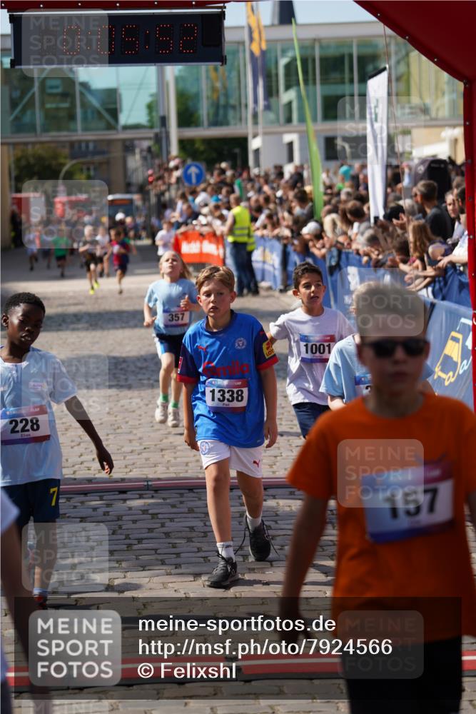 13.06.2025 - Holstenköstenlauf Felixshl http://msf.ph/oto/7924566 13.06.2025 16:20:53 Laufen 157, 228, 344, 357, 889, 983, 1001, 1144, 1277, 1338, 1849 meine-sportfotos.de