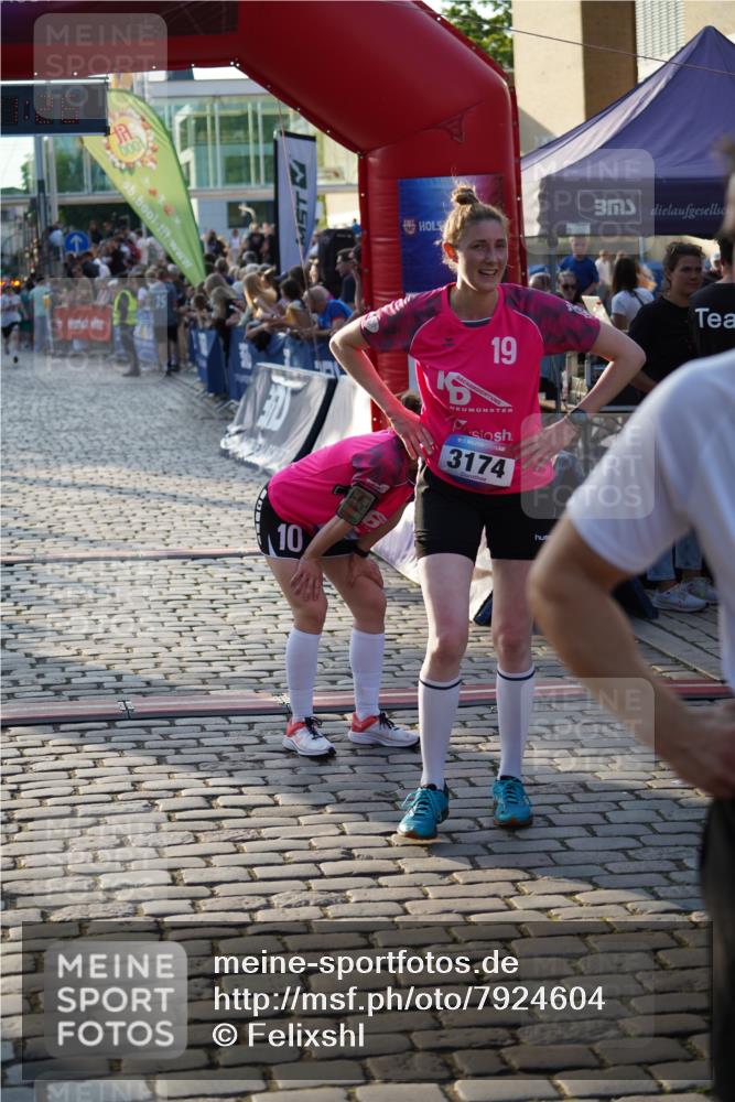 13.06.2025 - Holstenköstenlauf Felixshl http://msf.ph/oto/7924604 13.06.2025 20:01:25 Laufen 2439, 3782, 3959 meine-sportfotos.de