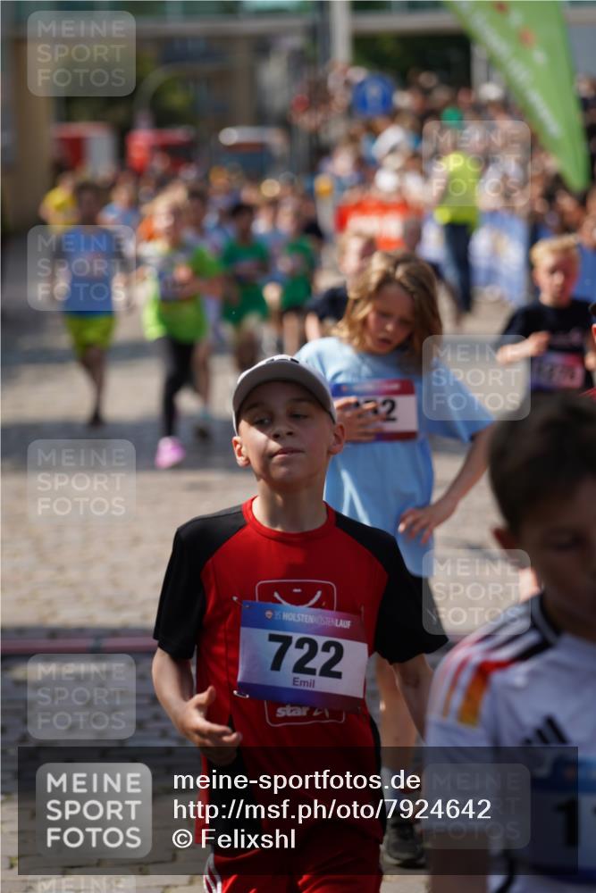 13.06.2025 - Holstenköstenlauf Felixshl http://msf.ph/oto/7924642 13.06.2025 16:21:09 Laufen 19, 54, 156, 335, 349, 350, 352, 361, 492, 722, 743, 882, 884, 891, 1003, 1061, 1075, 1275, 1330, 1416, 1425 meine-sportfotos.de