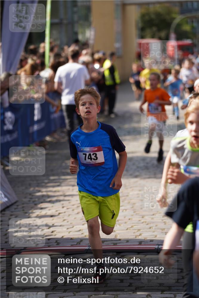 13.06.2025 - Holstenköstenlauf Felixshl http://msf.ph/oto/7924652 13.06.2025 16:21:12 Laufen 8, 19, 54, 156, 335, 349, 350, 361, 362, 492, 557, 617, 743, 749, 882, 884, 893, 1003, 1061, 1075, 1275, 1330, 1425 meine-sportfotos.de
