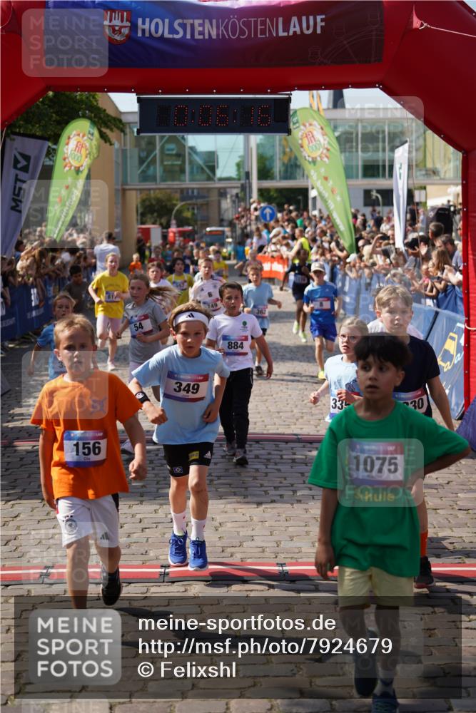 13.06.2025 - Holstenköstenlauf Felixshl http://msf.ph/oto/7924679 13.06.2025 16:21:17 Laufen 8, 54, 156, 161, 335, 349, 350, 362, 471, 477, 485, 557, 613, 617, 733, 749, 882, 884, 893, 990, 1139, 1176, 1330, 1434, 1937 meine-sportfotos.de