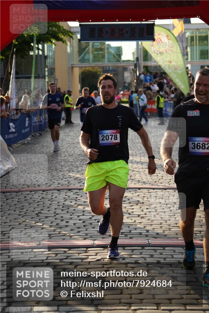 13.06.2025 - Holstenköstenlauf Felixshl http://msf.ph/oto/7924684 13.06.2025 20:02:10 Laufen 2078, 2127, 2275, 2336, 2337, 3682 meine-sportfotos.de