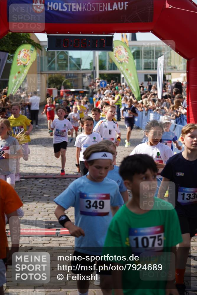 13.06.2025 - Holstenköstenlauf Felixshl http://msf.ph/oto/7924689 13.06.2025 16:21:19 Laufen 8, 54, 161, 335, 350, 362, 471, 477, 485, 557, 613, 617, 733, 749, 882, 884, 893, 990, 1072, 1139, 1176, 1434, 1937 meine-sportfotos.de