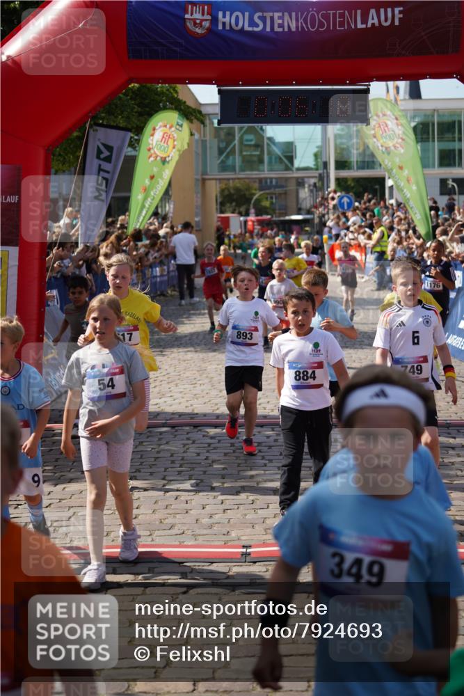 13.06.2025 - Holstenköstenlauf Felixshl http://msf.ph/oto/7924693 13.06.2025 16:21:19 Laufen 8, 54, 161, 335, 350, 362, 471, 477, 485, 557, 613, 617, 733, 749, 882, 884, 893, 990, 1072, 1139, 1176, 1434, 1937 meine-sportfotos.de