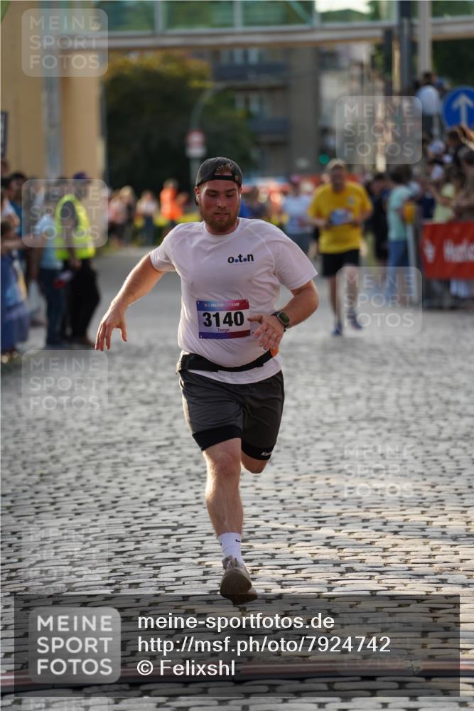 13.06.2025 - Holstenköstenlauf Felixshl http://msf.ph/oto/7924742 13.06.2025 20:02:41 Laufen 3068, 3140 meine-sportfotos.de
