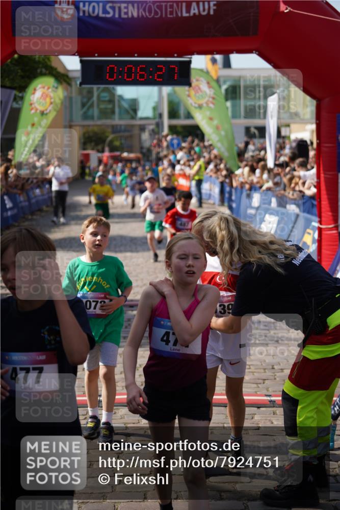 13.06.2025 - Holstenköstenlauf Felixshl http://msf.ph/oto/7924751 13.06.2025 16:21:29 Laufen 334, 364, 484, 487, 622, 626, 628, 733, 877, 1058, 1064, 1072, 1134, 1228, 1434 meine-sportfotos.de