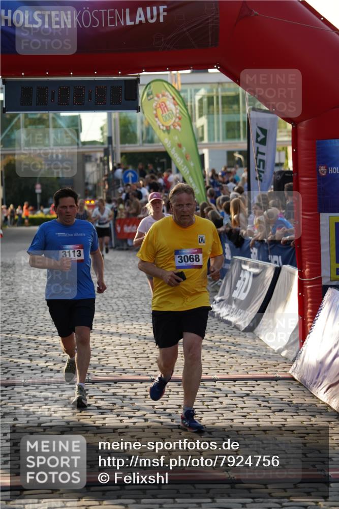 13.06.2025 - Holstenköstenlauf Felixshl http://msf.ph/oto/7924756 13.06.2025 20:02:50 Laufen 3068, 3113, 3139 meine-sportfotos.de
