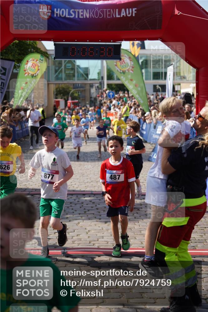 13.06.2025 - Holstenköstenlauf Felixshl http://msf.ph/oto/7924759 13.06.2025 16:21:31 Laufen 114, 334, 364, 484, 487, 610, 622, 626, 628, 877, 1058, 1064, 1134, 1228 meine-sportfotos.de