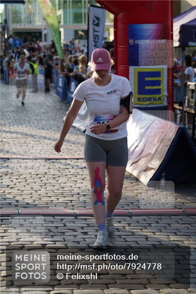 13.06.2025 - Holstenköstenlauf Felixshl http://msf.ph/oto/7924778 13.06.2025 20:02:54 Laufen 3113, 3139, 3942, 3951, 3953 meine-sportfotos.de