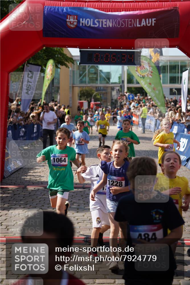 13.06.2025 - Holstenköstenlauf Felixshl http://msf.ph/oto/7924779 13.06.2025 16:21:35 Laufen 107, 114, 334, 363, 364, 484, 610, 622, 626, 628, 735, 742, 757, 1058, 1064, 1134, 1224, 1228, 1326 meine-sportfotos.de