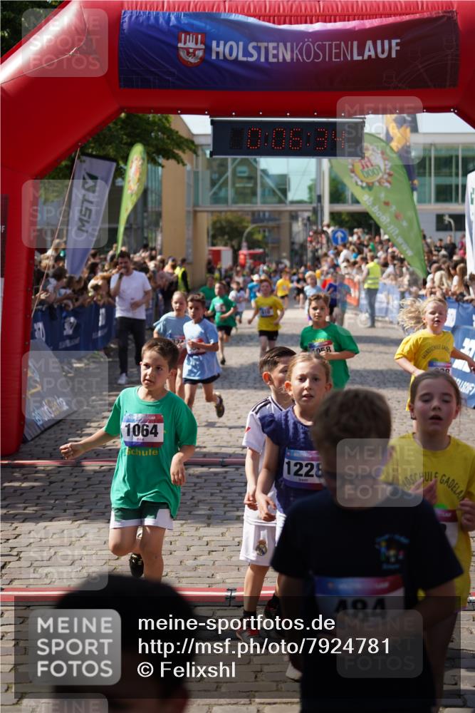 13.06.2025 - Holstenköstenlauf Felixshl http://msf.ph/oto/7924781 13.06.2025 16:21:35 Laufen 107, 114, 334, 363, 364, 484, 610, 622, 626, 628, 735, 742, 757, 1058, 1064, 1134, 1224, 1228, 1326 meine-sportfotos.de