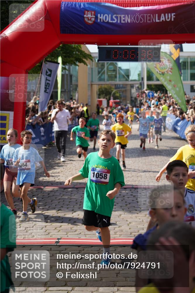 13.06.2025 - Holstenköstenlauf Felixshl http://msf.ph/oto/7924791 13.06.2025 16:21:37 Laufen 107, 114, 334, 363, 364, 610, 622, 627, 628, 735, 742, 757, 1058, 1064, 1134, 1224, 1228, 1326, 1335, 1931 meine-sportfotos.de
