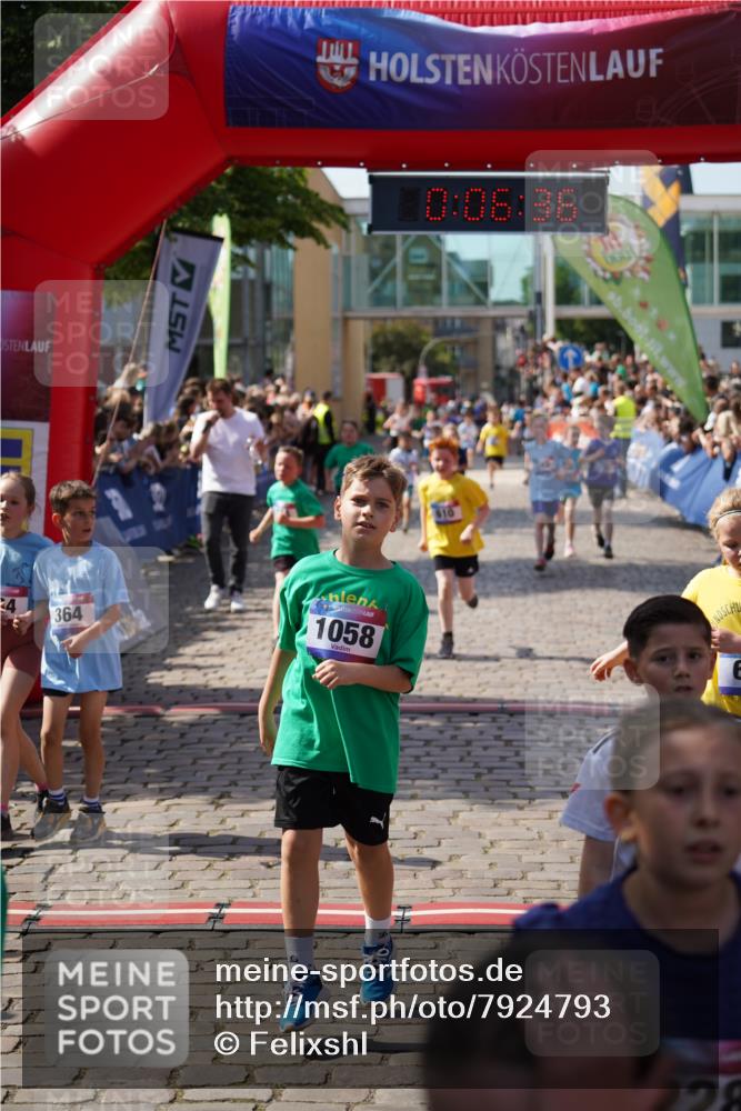 13.06.2025 - Holstenköstenlauf Felixshl http://msf.ph/oto/7924793 13.06.2025 16:21:37 Laufen 107, 114, 334, 363, 364, 610, 622, 627, 628, 735, 742, 757, 1058, 1064, 1134, 1224, 1228, 1326, 1335, 1931 meine-sportfotos.de