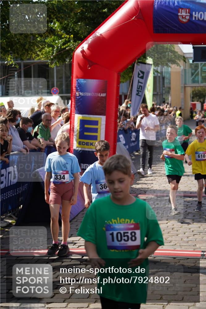 13.06.2025 - Holstenköstenlauf Felixshl http://msf.ph/oto/7924802 13.06.2025 16:21:39 Laufen 6, 107, 114, 219, 334, 363, 364, 610, 627, 628, 735, 742, 757, 876, 1058, 1224, 1282, 1326, 1335, 1931 meine-sportfotos.de