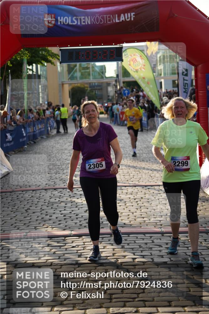 13.06.2025 - Holstenköstenlauf Felixshl http://msf.ph/oto/7924836 13.06.2025 20:03:22 Laufen 2132, 2134, 2299, 2305, 3067, 3758 meine-sportfotos.de
