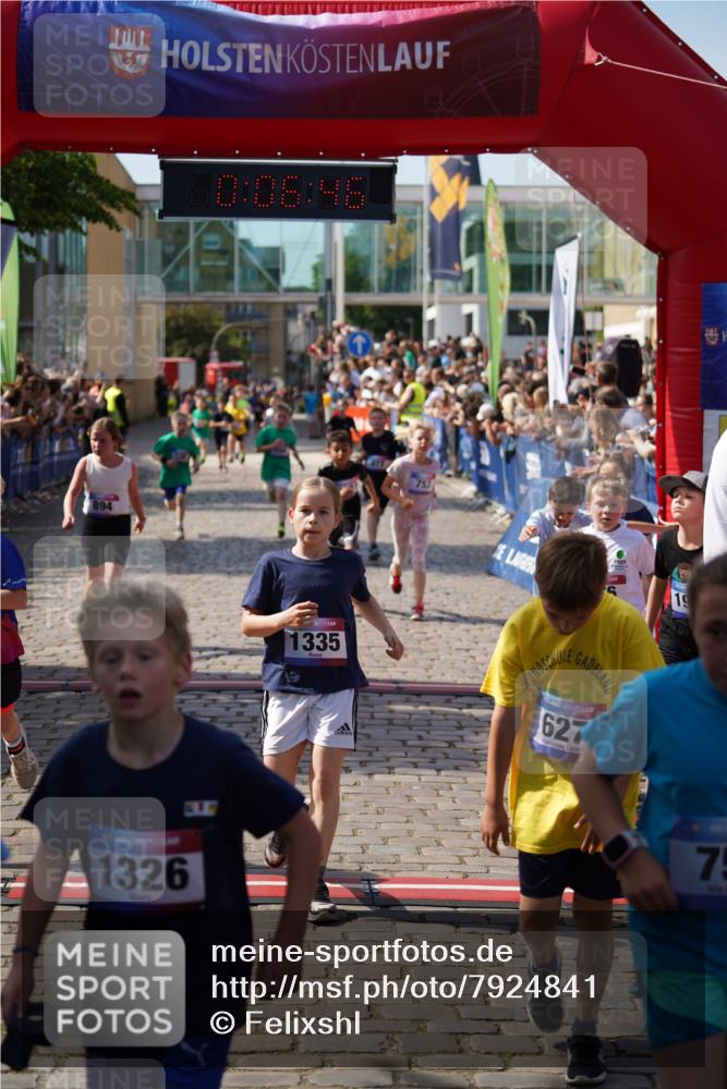 13.06.2025 - Holstenköstenlauf Felixshl http://msf.ph/oto/7924841 13.06.2025 16:21:47 Laufen 6, 104, 111, 120, 219, 472, 493, 623, 627, 753, 875, 876, 894, 982, 1173, 1223, 1282, 1335, 1847, 1931 meine-sportfotos.de