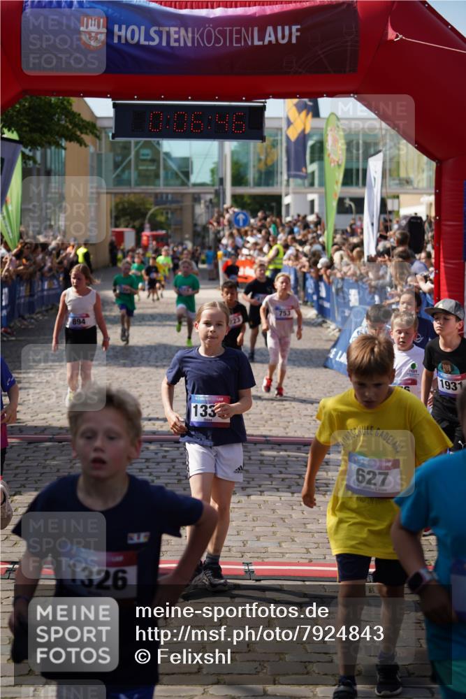 13.06.2025 - Holstenköstenlauf Felixshl http://msf.ph/oto/7924843 13.06.2025 16:21:47 Laufen 6, 104, 111, 120, 219, 472, 493, 623, 627, 753, 875, 876, 894, 982, 1173, 1223, 1282, 1335, 1847, 1931 meine-sportfotos.de