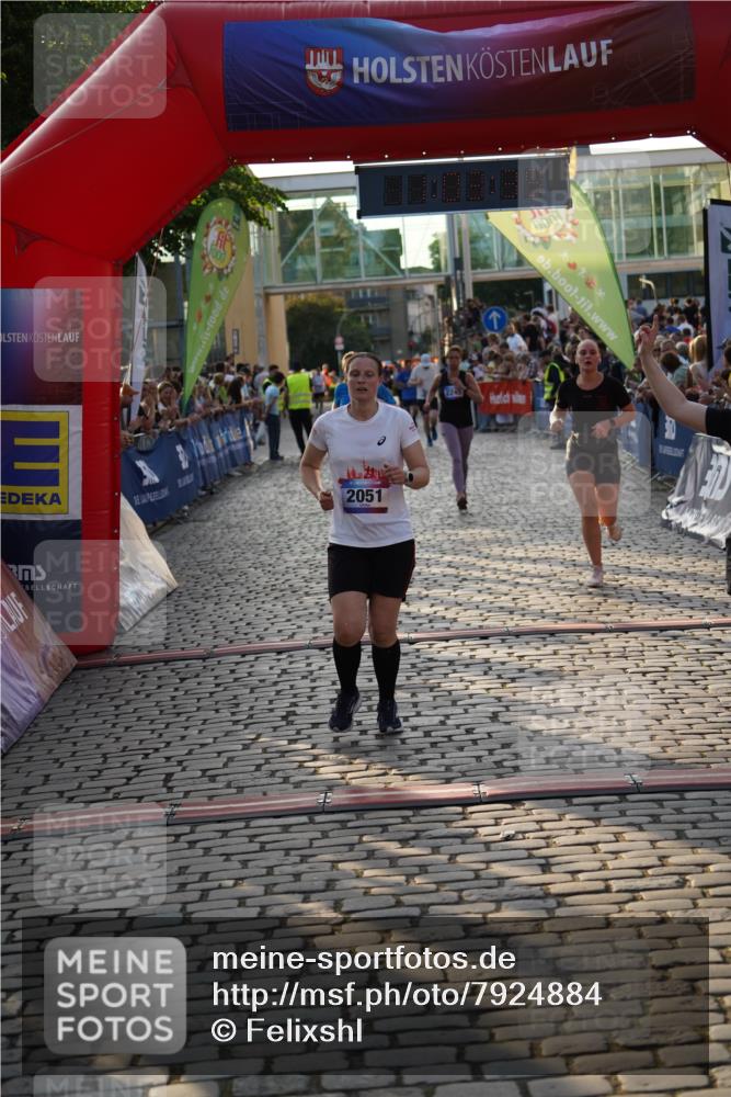 13.06.2025 - Holstenköstenlauf Felixshl http://msf.ph/oto/7924884 13.06.2025 20:03:39 Laufen 2051, 2245, 2549, 2570, 3696 meine-sportfotos.de