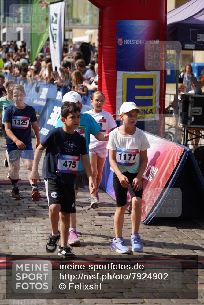 13.06.2025 - Holstenköstenlauf Felixshl http://msf.ph/oto/7924902 13.06.2025 16:22:00 Laufen 360, 475, 494, 496, 620, 624, 629, 721, 748, 752, 888, 984, 1005, 1177, 1325, 1432, 1819, 1829 meine-sportfotos.de