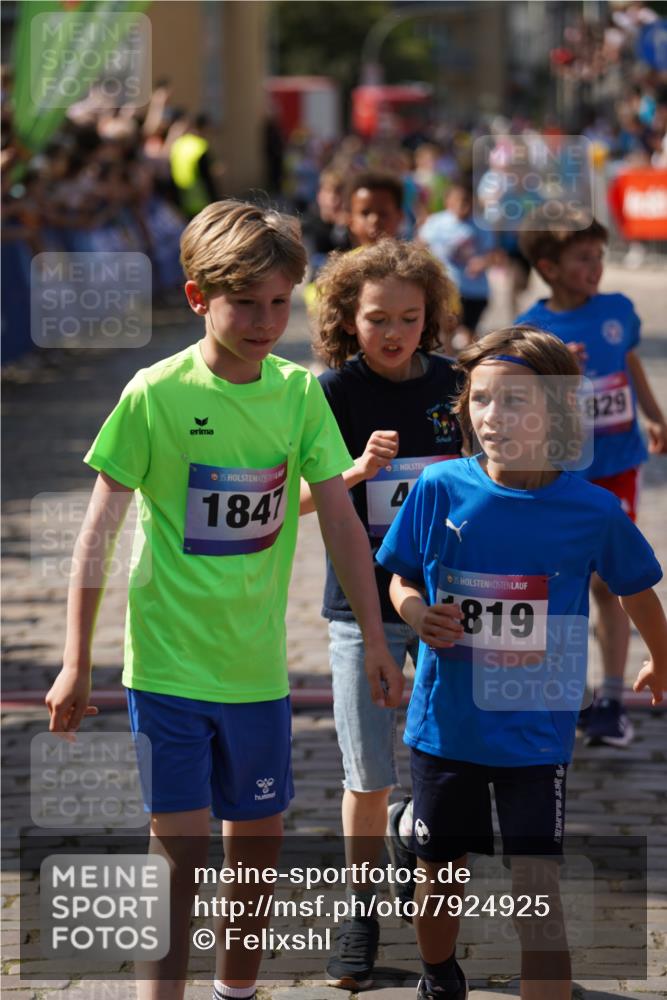 13.06.2025 - Holstenköstenlauf Felixshl http://msf.ph/oto/7924925 13.06.2025 16:22:04 Laufen 360, 494, 496, 624, 629, 748, 752, 888, 984, 1005, 1428, 1432, 1819, 1826, 1829 meine-sportfotos.de