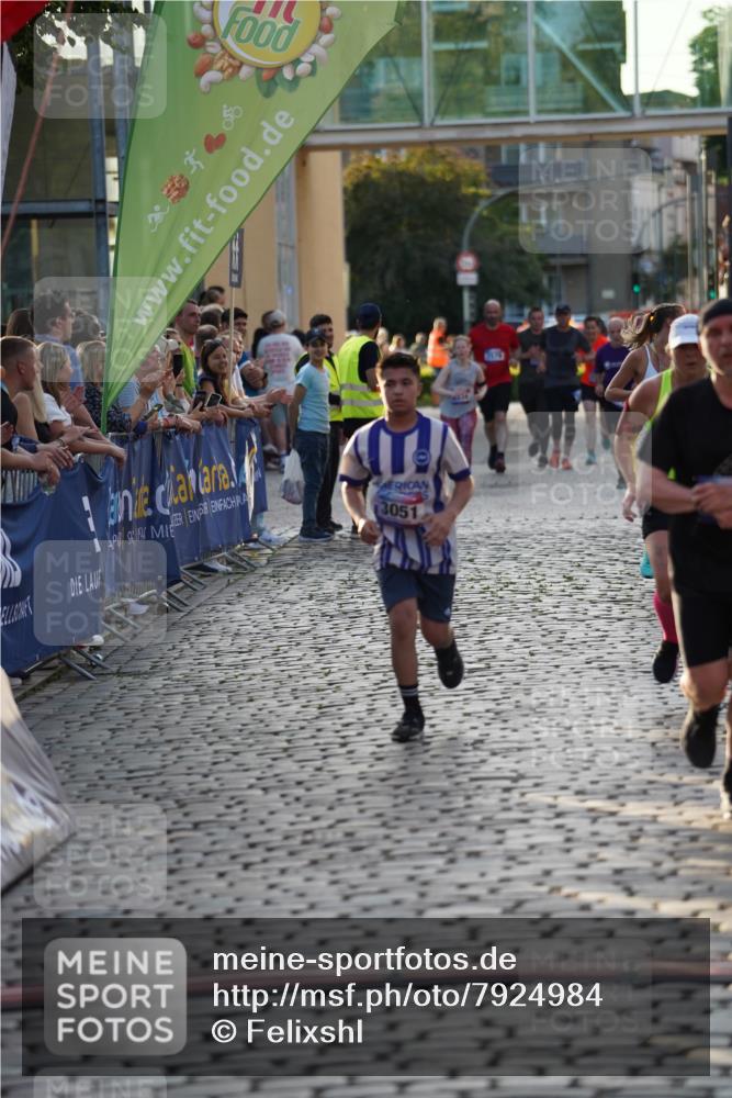 13.06.2025 - Holstenköstenlauf Felixshl http://msf.ph/oto/7924984 13.06.2025 20:04:05 Laufen 2038, 2187, 2777, 2852, 3051 meine-sportfotos.de