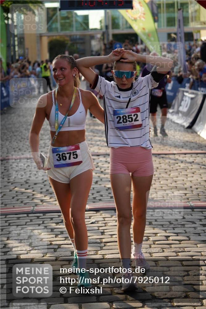 13.06.2025 - Holstenköstenlauf Felixshl http://msf.ph/oto/7925012 13.06.2025 20:04:14 Laufen 2334, 2400, 2535, 2579, 2603, 2717, 2751, 3668 meine-sportfotos.de