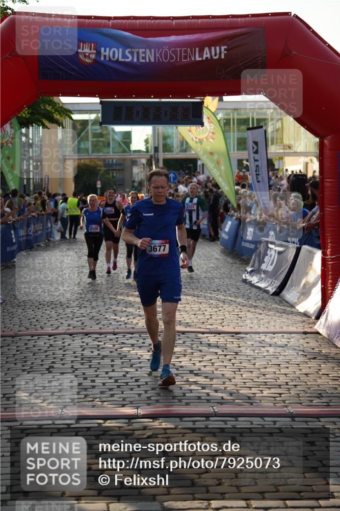 13.06.2025 - Holstenköstenlauf Felixshl http://msf.ph/oto/7925073 13.06.2025 20:04:47 Laufen 2313, 2422, 2500, 2501, 2560, 3175, 3185, 3677, 3725 meine-sportfotos.de