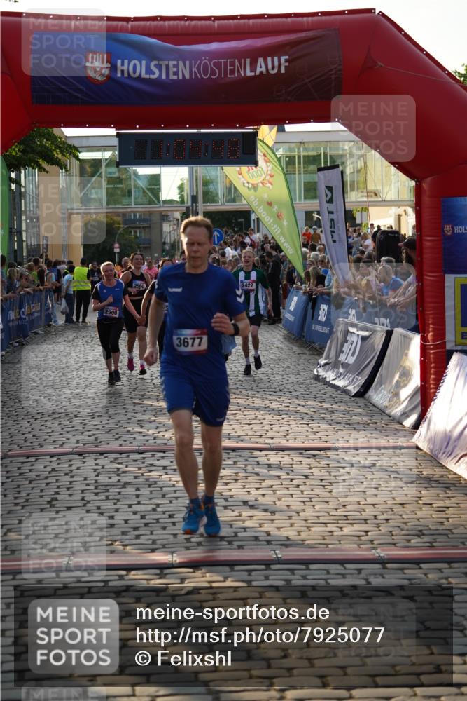 13.06.2025 - Holstenköstenlauf Felixshl http://msf.ph/oto/7925077 13.06.2025 20:04:47 Laufen 2313, 2422, 2500, 2501, 2560, 3175, 3185, 3677, 3725 meine-sportfotos.de