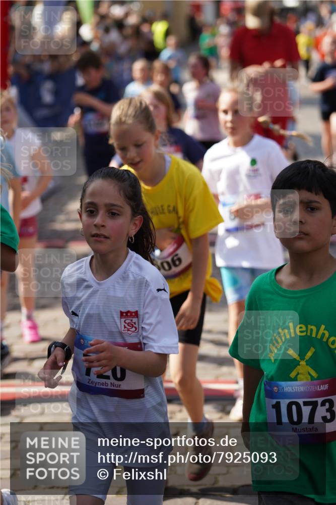 13.06.2025 - Holstenköstenlauf Felixshl http://msf.ph/oto/7925093 13.06.2025 16:22:46 Laufen 45, 50, 123, 125, 214, 225, 347, 354, 606, 608, 720, 869, 880, 881, 886, 887, 991, 1004, 1073, 1138, 1142, 1218, 1336, 1390, 1804, 1823, 1866, 1936 meine-sportfotos.de