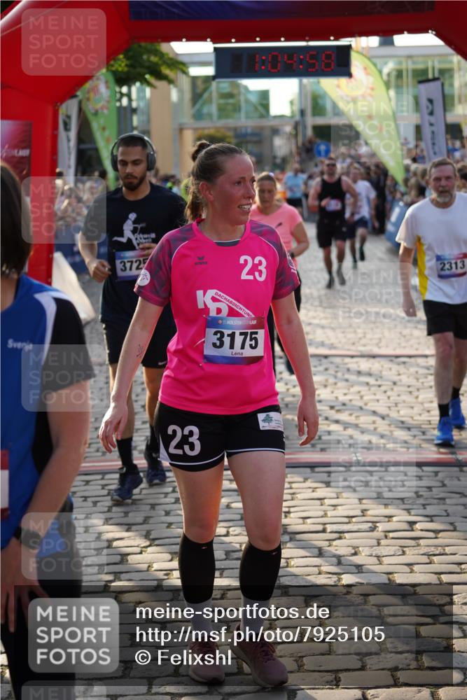 13.06.2025 - Holstenköstenlauf Felixshl http://msf.ph/oto/7925105 13.06.2025 20:04:57 Laufen 2025, 2128, 2228, 2246, 2313, 2826, 3175, 3185, 3614, 3632, 3725, 3960, 3980 meine-sportfotos.de